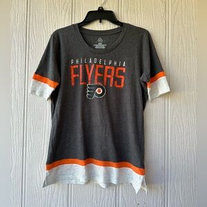 NWOT Philadelphia Flyers T-Shirt